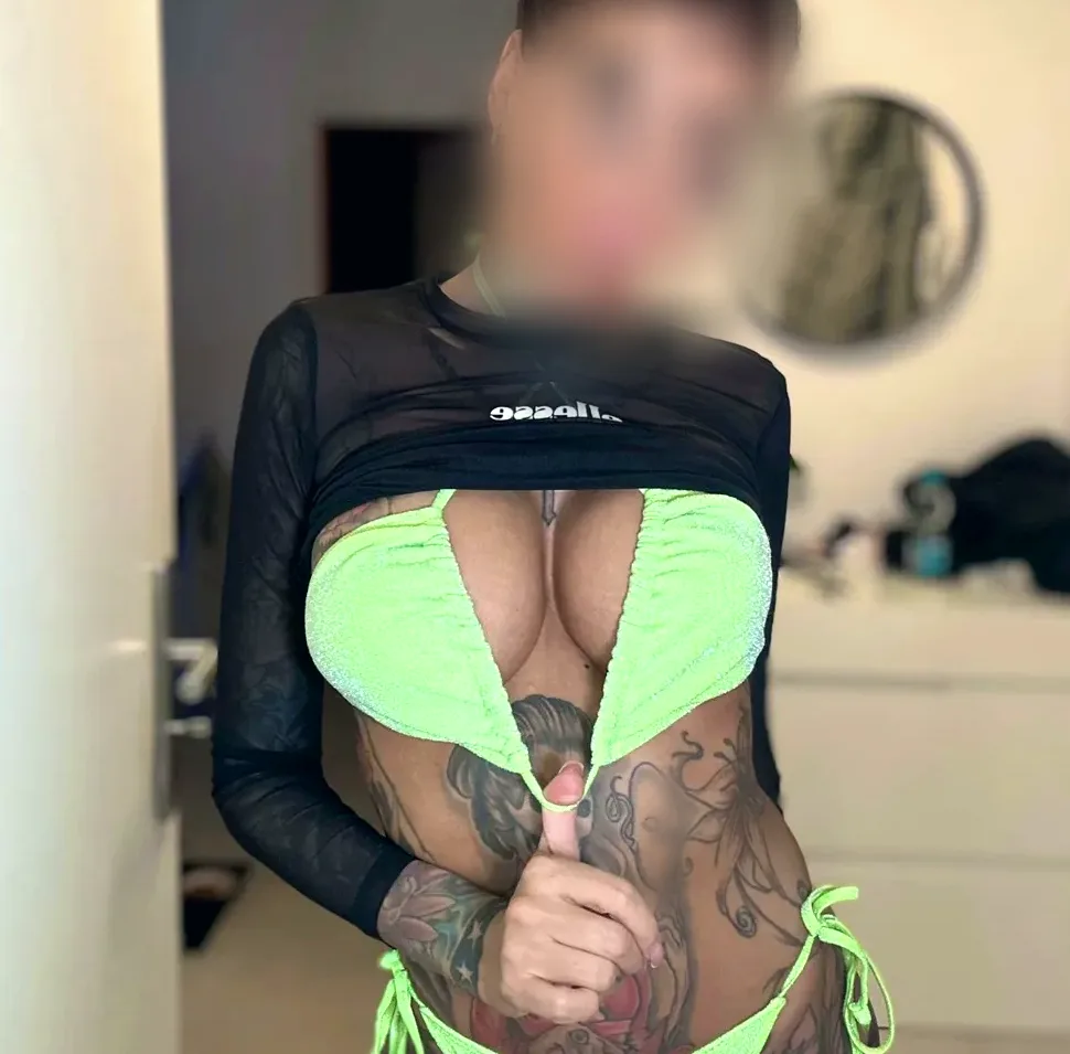 Deborah, 37 anni